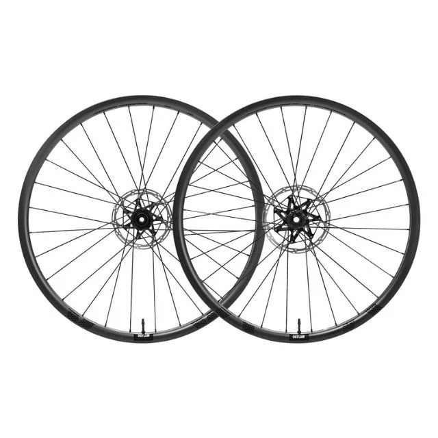 Paire de roues tubeless Fast Forward Outlaw moyeu Fast Forward disque Shimano 11v