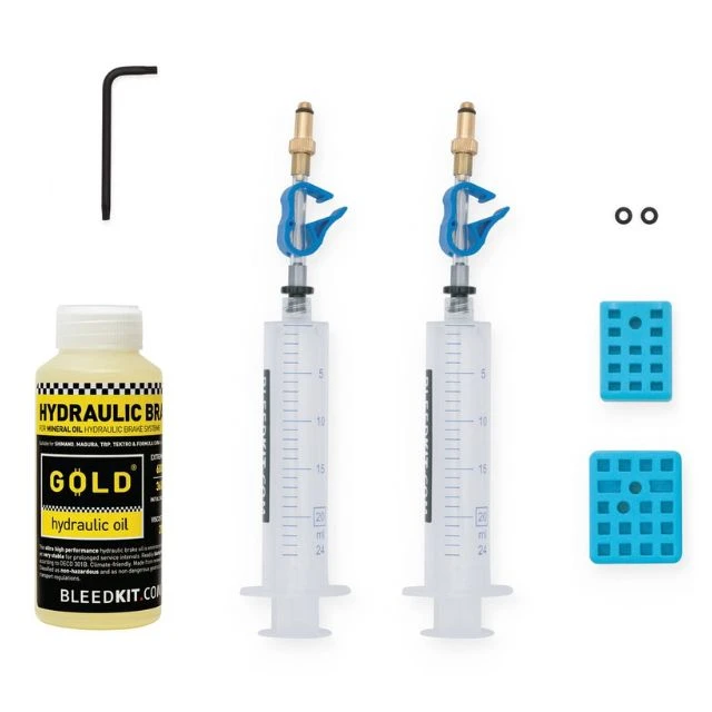 Kit de purge Bleedkit Premium Gold Cura pour freins Formula Cura 1 Kit de purge Bleedkit Premium Gold Cura pour freins Formula Cura